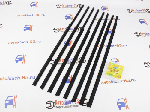 Комплект уплотнителей стекол двери /бархотка/ с загнутыми концами для а/м 2105-2107 Комплект уплотнителей стекол двери /бархотка/ с загнутыми концами для а/м 2105-2107