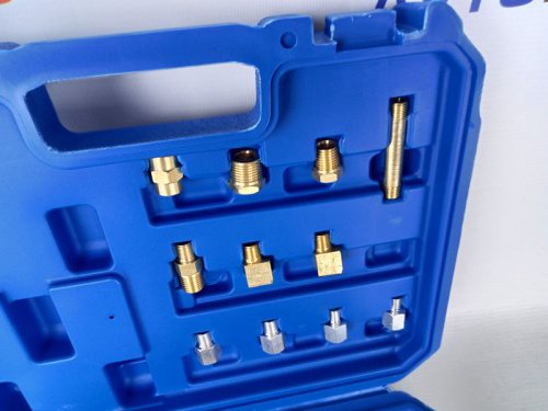 Измеритель давления масла в двигателе универсальный, 12 предметов в интернет-магазине avtofirma63.ru 