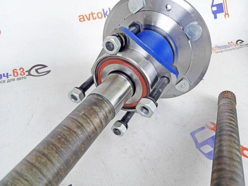 Полуоси усиленные разборные разгруженного типа на ВАЗ 21213-2123 24 шлица ВолгаАвтоПром на Лада 4x4 Нива