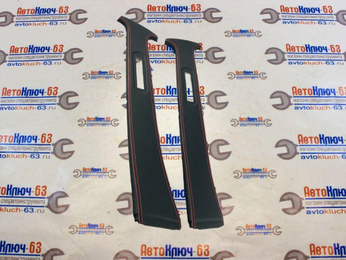 Облицовки центральных верхних стоек в экокоже на Лада Приора