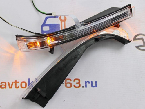 Повторители поворота в боковые зеркала 2170 (2) стандартные в интернет-магазине avtofirma63.ru 