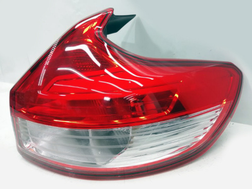 Оригинальный задний фонарь Лада Икс Рей (X-Ray) правый