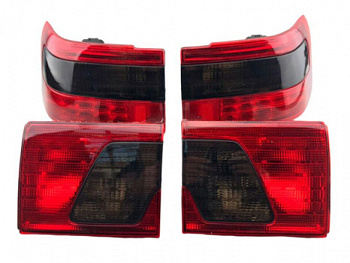 Задние фонари Клюшки 2110 LED красные с тёмной полосой и бегающим поворотником