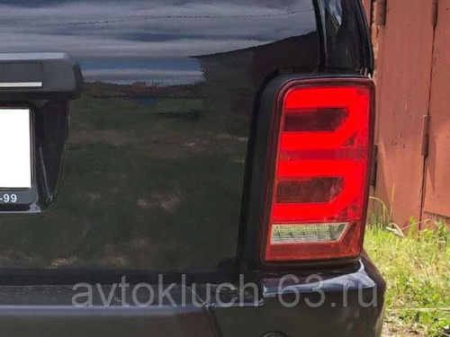 Задние светодиодные фонари Range Rover на 2121, Urban, красные