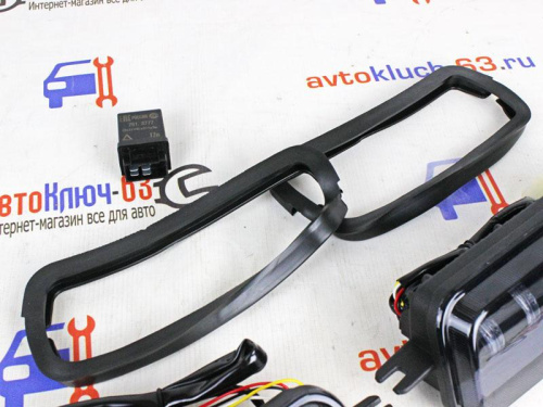 Светодиодные подфарники с ДХО, бегающим поворотником, линзами для 2121, URBAN, BRONTO