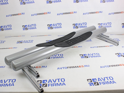 Пороги труба с проступью и металлической заглушкой Лада Нива 4х4 2121 Техносфера в интернет-магазине avtofirma63.ru 