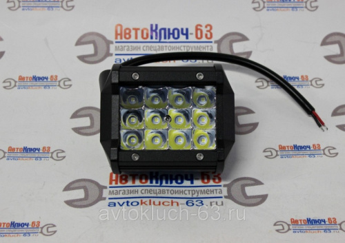 Дополнительная прямоугольная светодиодная фара С-36