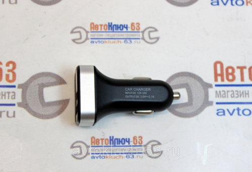 Автомобильное зарядное устройство USB на 2 разъема + вольтметр с Led дисплеем