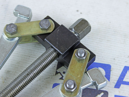 Картинка Съёмник шкивов двухлапый Автом-2 в интернет-магазине avtofirma63.ru  Съёмник шкивов двухлапый Автом-2 в интернет-магазине avtofirma63.ru