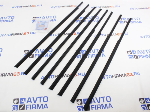 Комплект уплотнителей стекол двери /бархотки/ с литыми наконечниками для а/м 2105-2107 Комплект уплотнителей стекол двери /бархотки/ с литыми наконечниками для а/м 2105-2107
