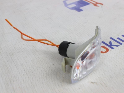 Повторитель поворота в зеркало Рено Логан, Сандеро, Дастер в интернет-магазине avtofirma63.ru 