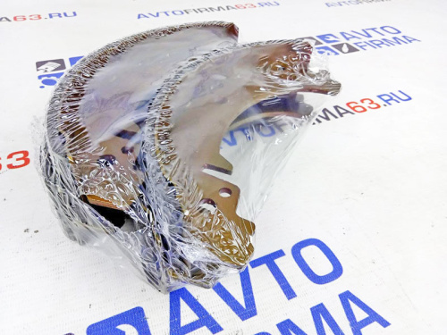 Колодки заднего тормоза на ВАЗ 2101-2107 и Лада Нива, Шевроле Нива Allied Nippon в интернет-магазине avtofirma63.ru 