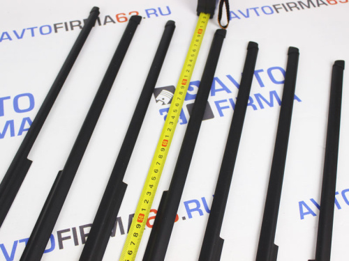 Комплект уплотнителей стекол двери /бархотка/ с литыми наконечниками для а/м 2106 Комплект уплотнителей стекол двери /бархотка/ с литыми наконечниками для а/м 2106