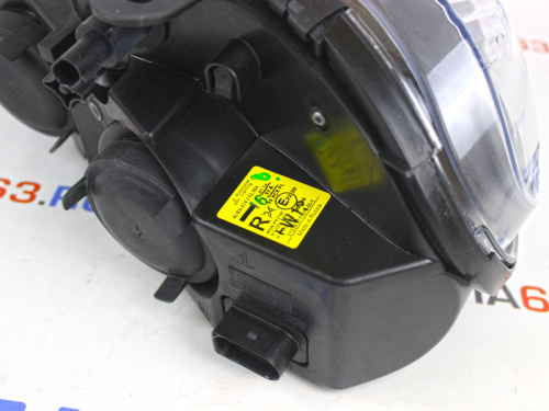 Блок фара правая на Шевроле Нива с линзой ЧЕРНАЯ BERTONE Bosch