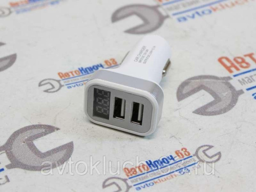 Автомобильное зарядное устройство USB на 2 разъема с цифровым вольтметром