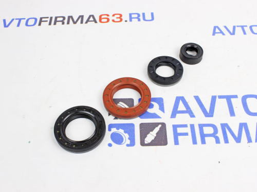 Комплект сальников КПП Rosteco на ВАЗ 2108-2115, Лада Приора, Калина, Гранта