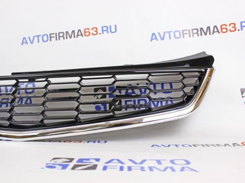 Решетка радиатора соты хром на Лада Приора 2 SE в интернет-магазине avtofirma63.ru 