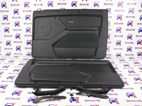 Оригинальная обшивка дверей Нива Урбан с комплектующими