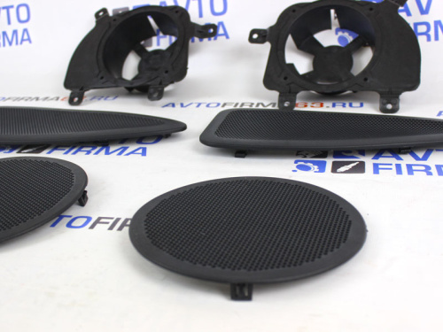 Облицовки динамиков на Лада Гранта