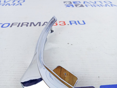 Накладка хромированная в руль на Лада Приора 2