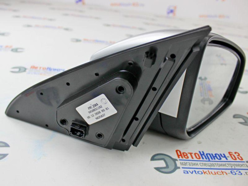 Боковые зеркала нового образца Лада Веста с обогревом повторителем электроприводом регулировки и складывания в интернет-магазине avtofirma63.ru 