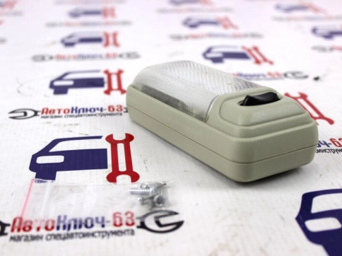 Плафон освещения салона с кнопкой на ВАЗ 2110-12