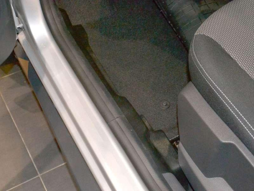 Накладки на ковролин Ниссан Террано с 2014 г.в