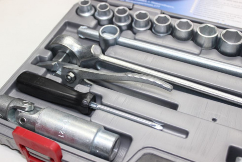 Набор слесарно-шоферского инструмента в интернет-магазине avtofirma63.ru 