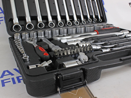 Набор инструмента 76 предметов 1/4,1/2 AV Steel в интернет-магазине avtofirma63.ru 