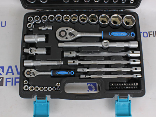 Набор инструмента 77 предметов 1/2 1/4DR, CrV AUTOVIRAZH в интернет-магазине avtofirma63.ru 