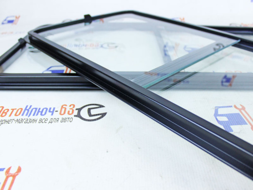 Раздвижные боковые форточки на 3-дверную Лада Нива 4х4 в интернет-магазине avtofirma63.ru 