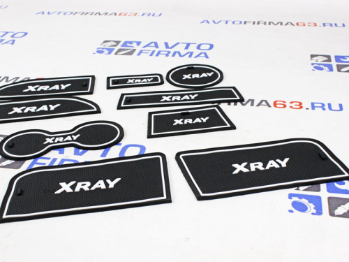 Силиконовые коврики на панель приборов Лада Икс Рей