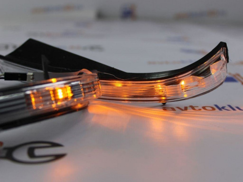 Повторители поворота в боковые зеркала 2170 (2) стандартные в интернет-магазине avtofirma63.ru 