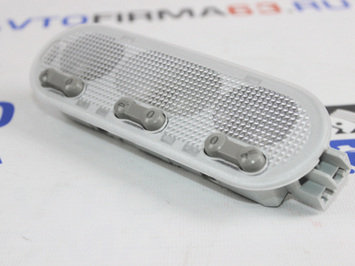 Передний плафон освещения Лада Ларгус Люкс