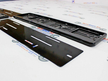 Номерные рамки на магнитах быстросъемные Sal-Man от интернет-магазина avtofirma63.ru 