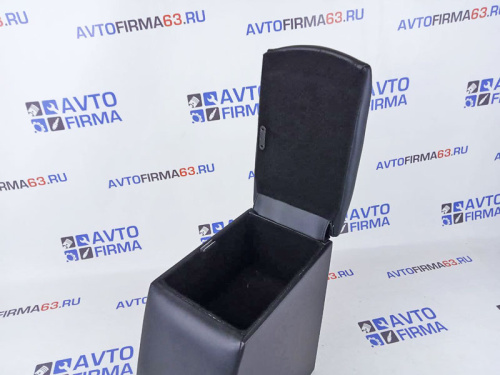 Подлокотник-бокс Лада Нива 4х4 Arm-Auto