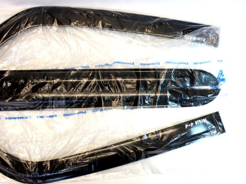 Дефлекторы (ветровики) для окон Лада Нива 5D Sib из 4-х частей под новое зеркало в интернет-магазине avtofirma63.ru 