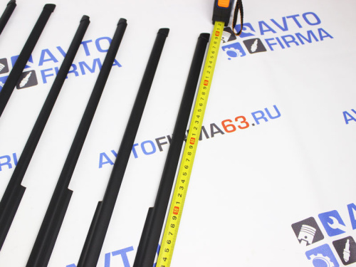 Комплект уплотнителей стекол двери /бархотка/ с литыми наконечниками для а/м 2106 Комплект уплотнителей стекол двери /бархотка/ с литыми наконечниками для а/м 2106