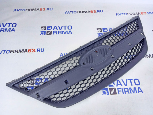 Заводская решетка радиатора для а/м R-90 в интернет-магазине avtofirma63.ru 