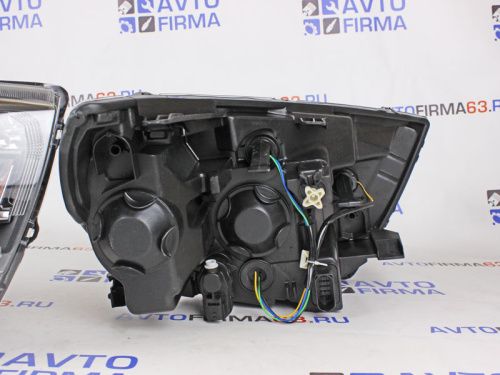 Тюнинг фары Лада Веста с БИ линзами ДХО и Led повторителями в стиле Лексус