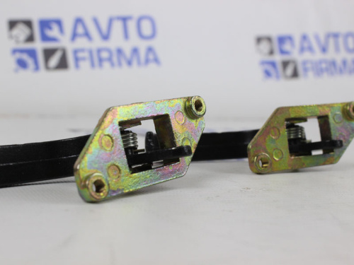 Рукоятки открывания двери внутренние на Лада Нива 4х4