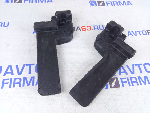 Комплект уплотнителей буферов капота на Лада Гранта