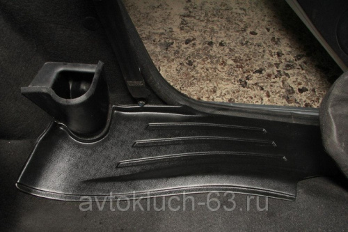 Накладки на ковролин задние Лада Ларгус 7-местн. АртФорм