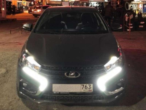 ДХО с бегающими поворотниками для Лада Веста Sal-Man