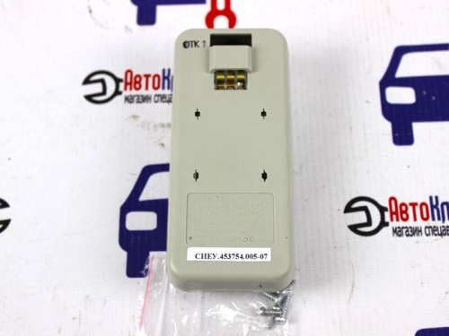 Плафон освещения салона с кнопкой на ВАЗ 2110-12