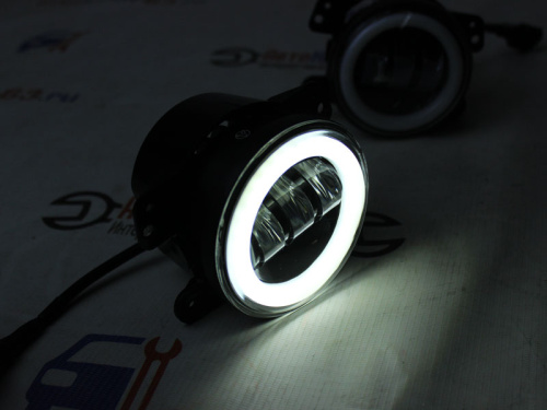 Противотуманные фары на Лада Веста 30w 3 линзы