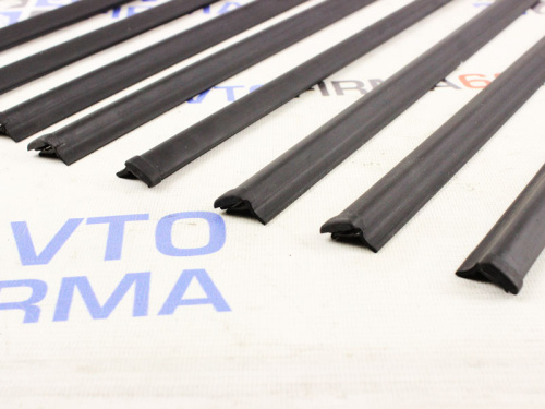 Уплотнители стекол дверей (бархотки) нижние для а/м 2107 Уплотнители стекол дверей (бархотки) нижние для а/м 2107