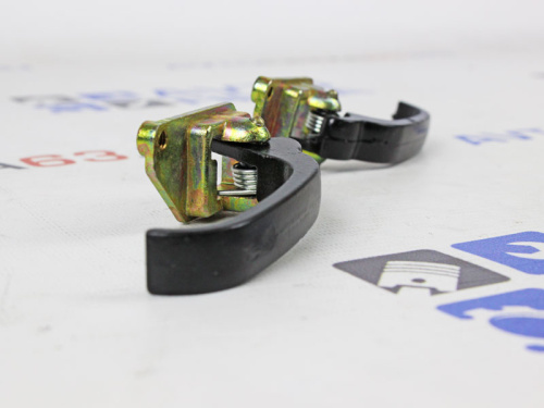 Рукоятки открывания двери внутренние на Лада Нива 4х4