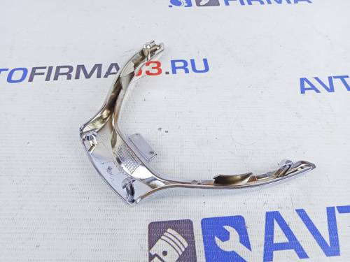 Накладка хромированная в руль на Лада Приора 2