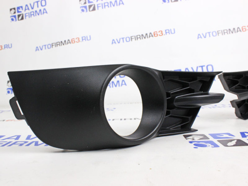 Рамки ПТФ на Lada X-ray